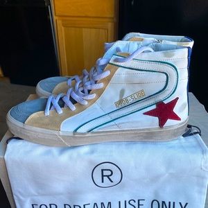 BN $530 Golden Goose Slide Italian Size 42 / US 9